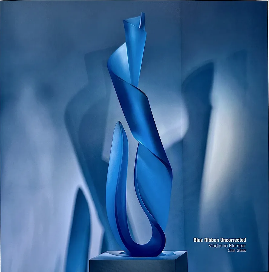Plate II from My Reflections on Art, a glass artwork by Trish Duggan