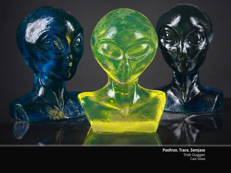 Plate II from My Reflections on Art, a glass artwork by Trish Duggan