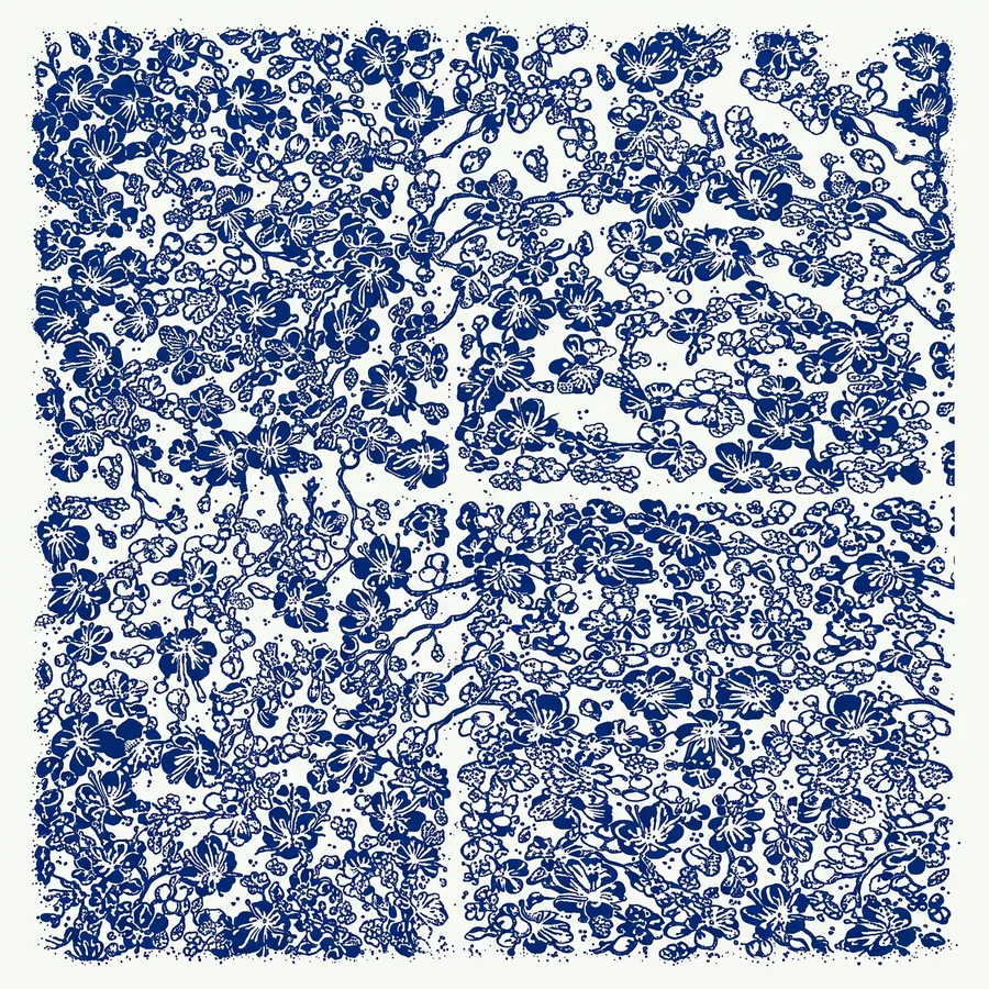 Plate IX from The Beauty of Blue, a glass artwork by Trish Duggan