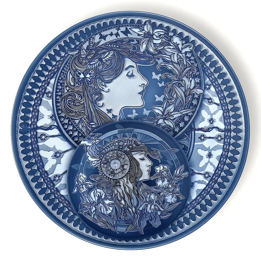Plate XI from The Beauty of Blue, a glass artwork by Trish Duggan