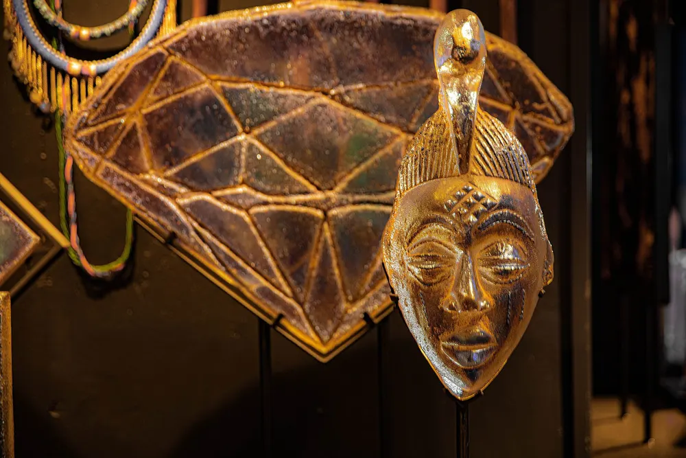 Africana · Plate 3