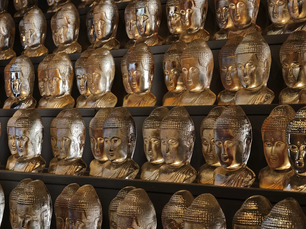 Buddha Wall · Plate 19