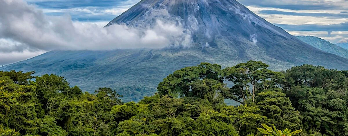 Poverty rates in Costa Rica lead to local partnership