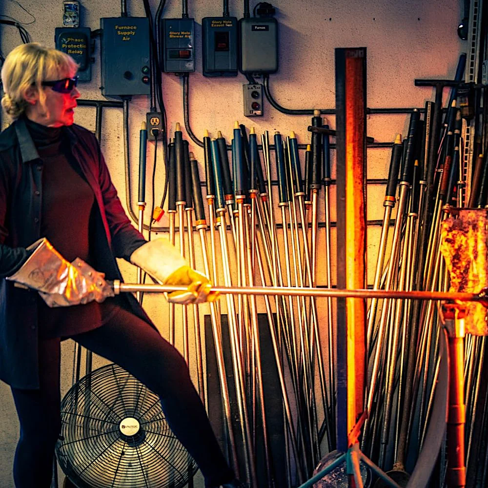 Trish Duggan creating glass art